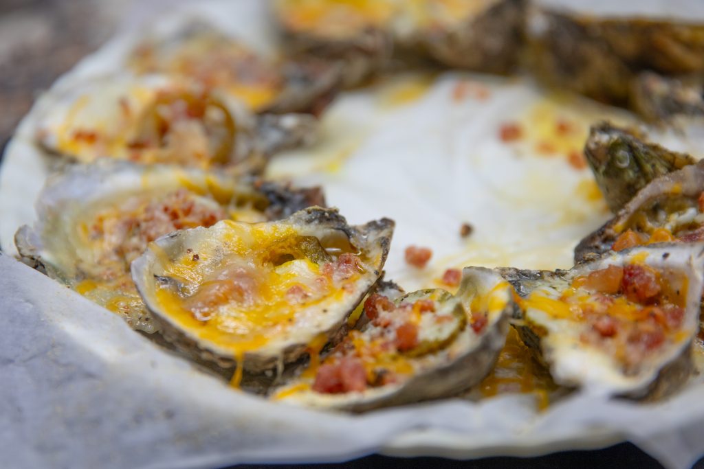 26 Unique Things to do in Panama City in 2026 for Every Avid Traveler 14 genes oyster bar loaded oysters 01