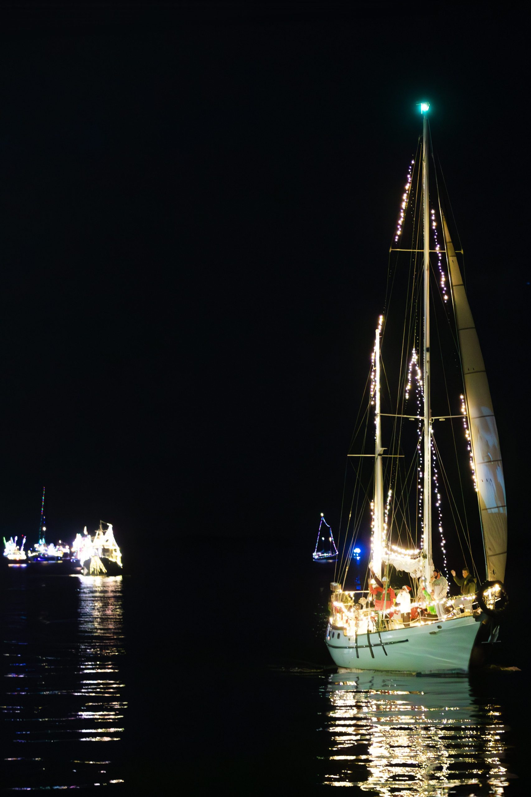 The Top Bucket List Ideas to Experience the Holidays in Panama City 6 BPOL24 floats 08 edited scaled