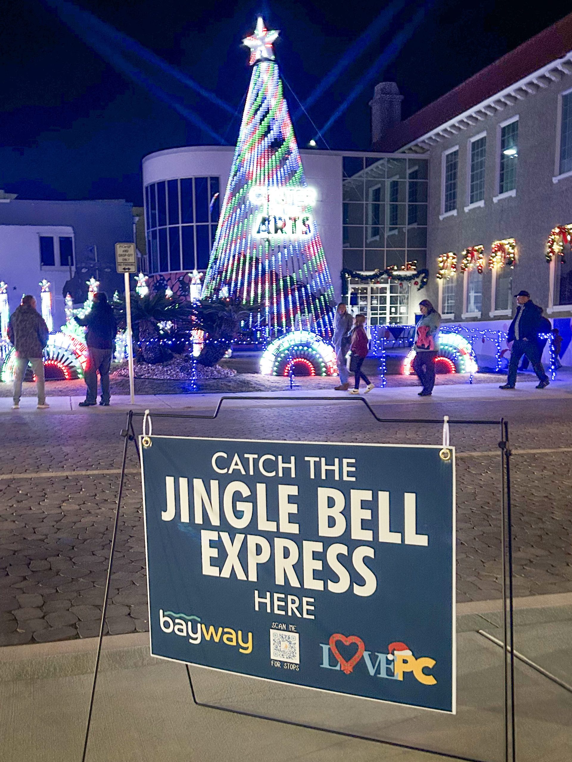 The Top Bucket List Ideas to Experience the Holidays in Panama City 5 Jingle bell express downtown edited scaled