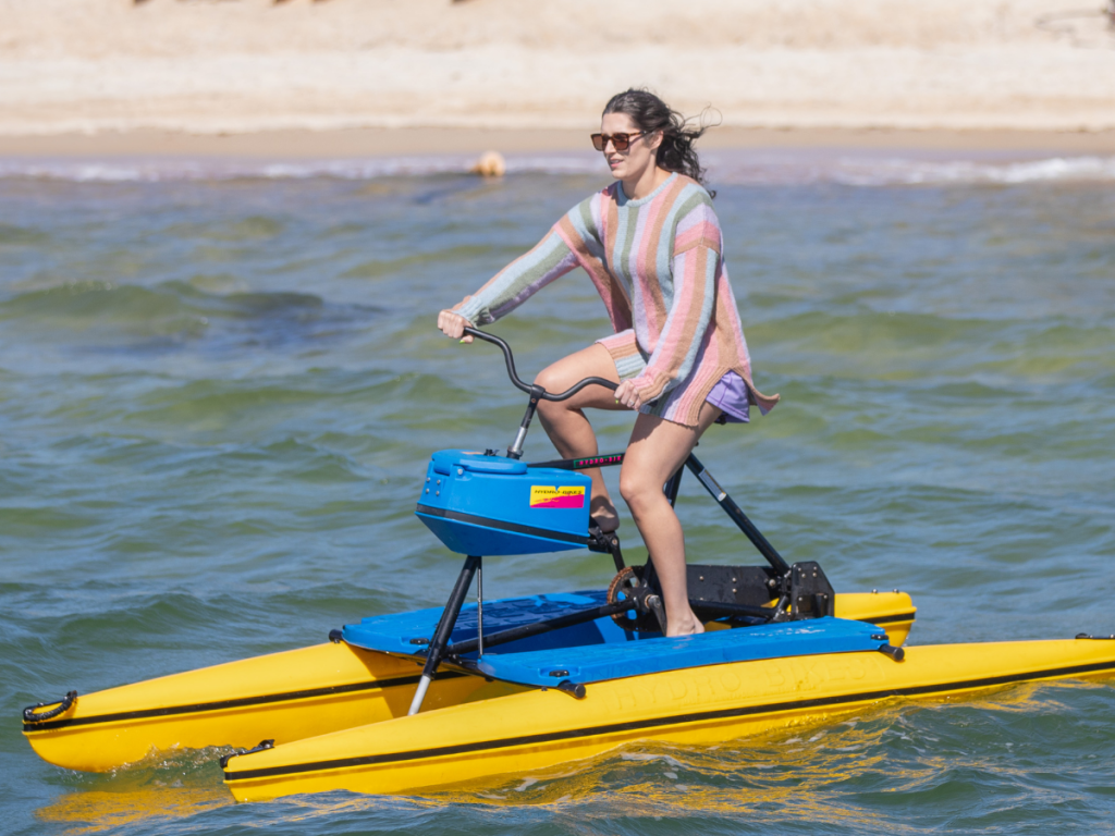 Top Spring Break Outdoor Adventures in Panama City, Florida 11 Spring break outdoor adventures in Panama City featuring riders exploring St. Andrews Bay on hydro bikes.